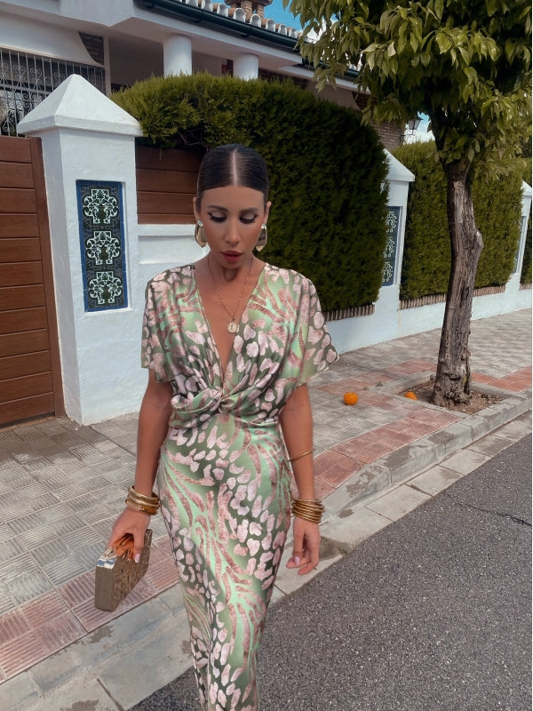 vestido-carrizo_714baa64-ed26-4d90-946b-eacf00ab2d42.jpg