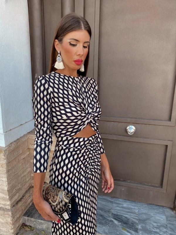 vestido-curcuma-negro.jpg
